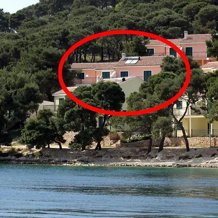 Apartment By The Sea Rogoznica - 3200