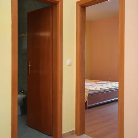 Apartment By The Sea Rogoznica - 3200
