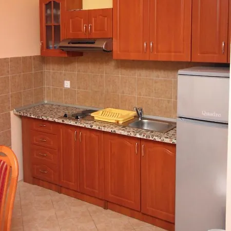 By The Sea - 3200 Apartment Rogoznica (Sibenik-Knin)