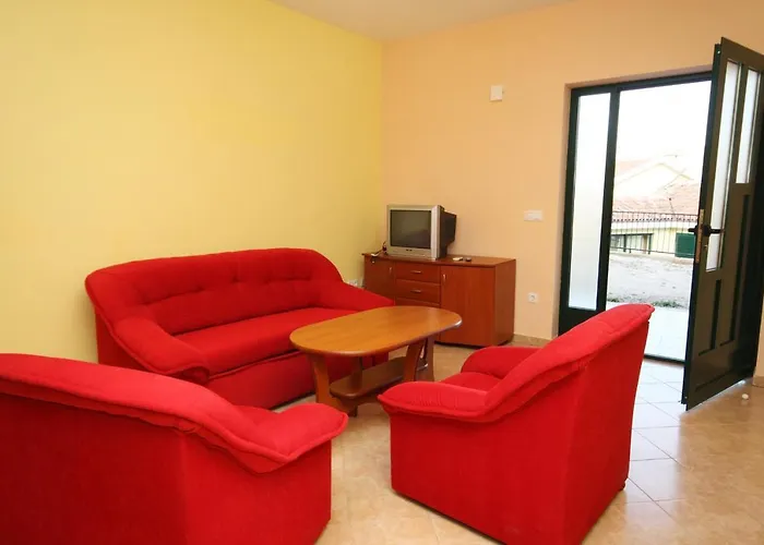 Appartement By The Sea - 3200