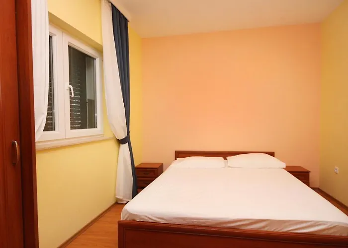 By The Sea - 3200 Appartement